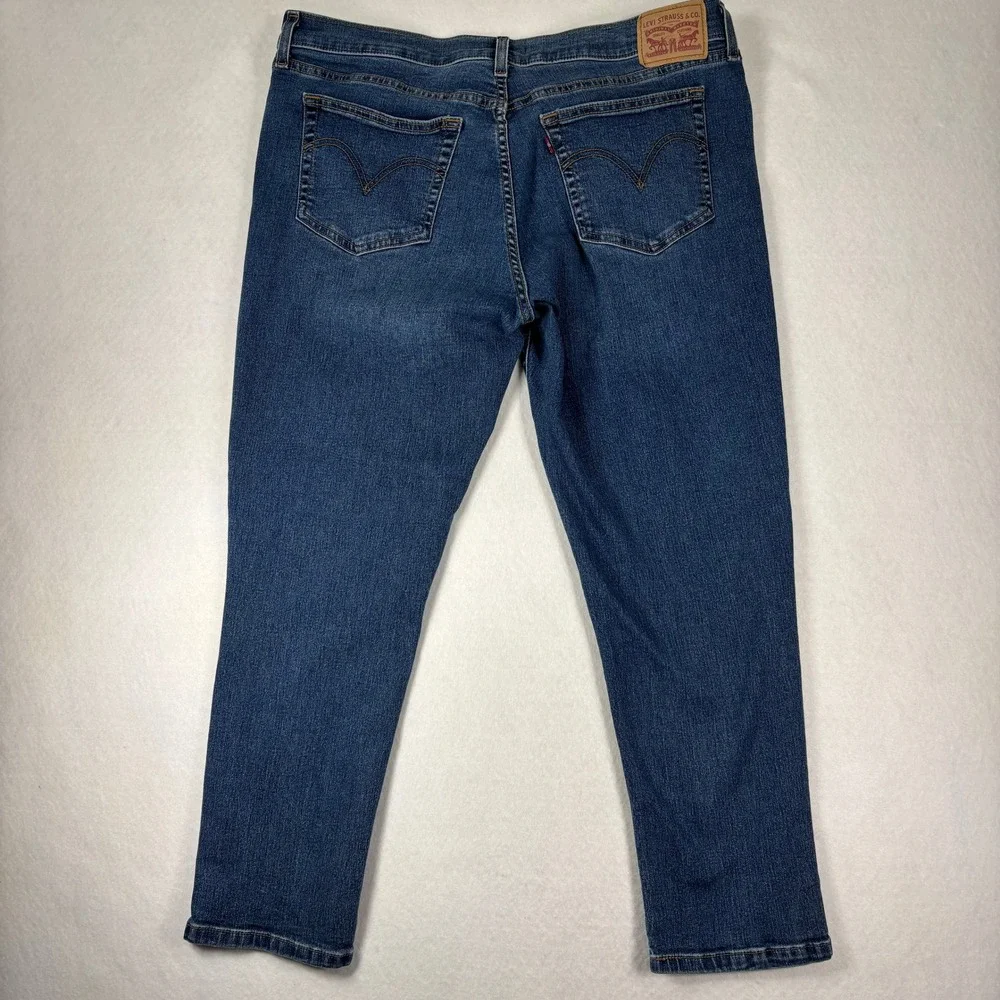 Levis Womens Boyfriend‎ Jeans Mid Rise Size 33 L27